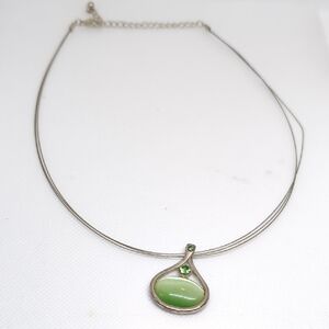Elegant Silver Necklace with Green Pendant